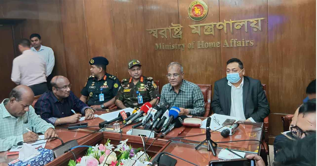 শেখ হাসিনাকে ফিরিয়ে আনা সহজ হবে সবার সহযোগিতা পেলে: স্বরাষ্ট্র উপদেষ্টা